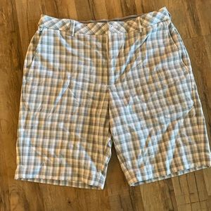 Walter Hager’s Shorts. Size 34. Smoke free home.